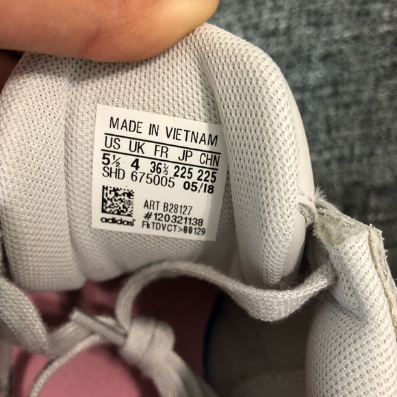 Adidas Falcon sneakers - Picture 3 of 4